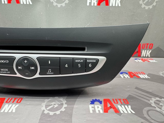 RENAULT 281150004R Магнитола (радио AM/FM) в наличии Павлоград