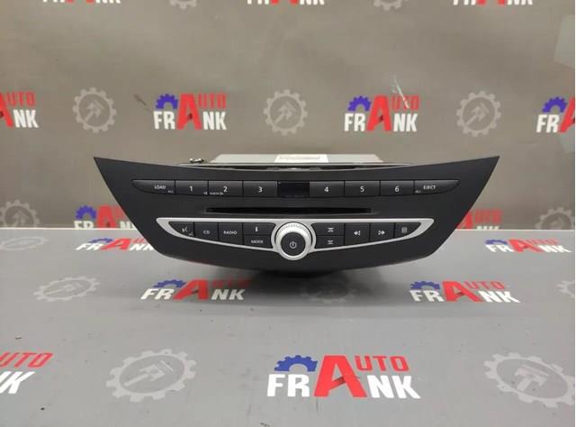 Автомагнитола 281150053R RENAULT