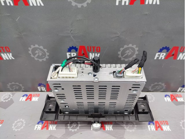 RENAULT 281151545R Магнитола (радио AM/FM) в наличии Сумы