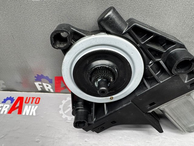 31253061 VOLVO Мотор стеклоподъемника двери передней левой купить в Житомир