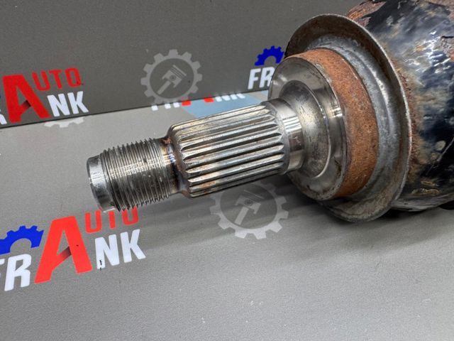 31608605473 BMW Полуось (привод) передняя левая купить в Ровно
