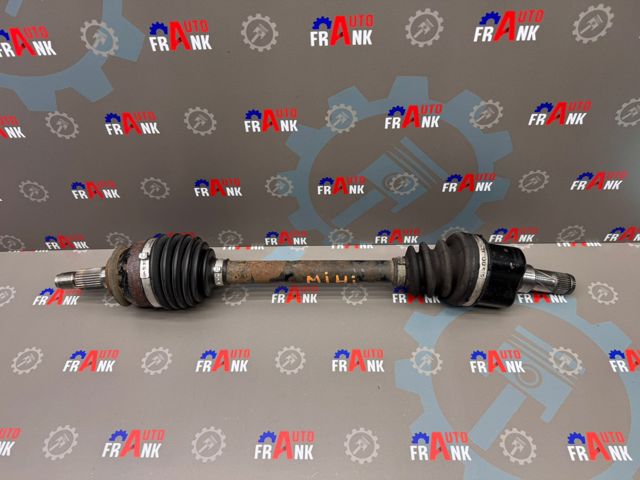 Левая полуось 31608605473 BMW