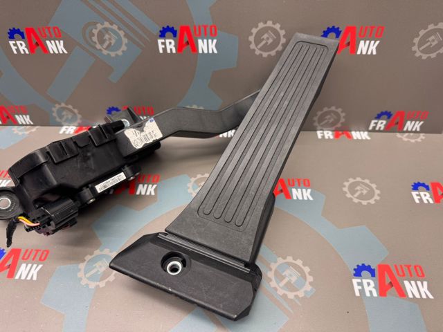 327003Z000 HYUNDAI Педаль газа (акселератора) купить в Чернигов