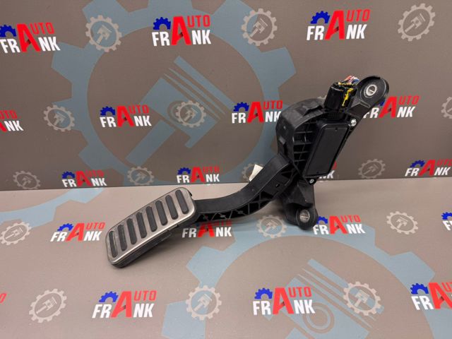 Педаль акселератора 32700G4210 HYUNDAI