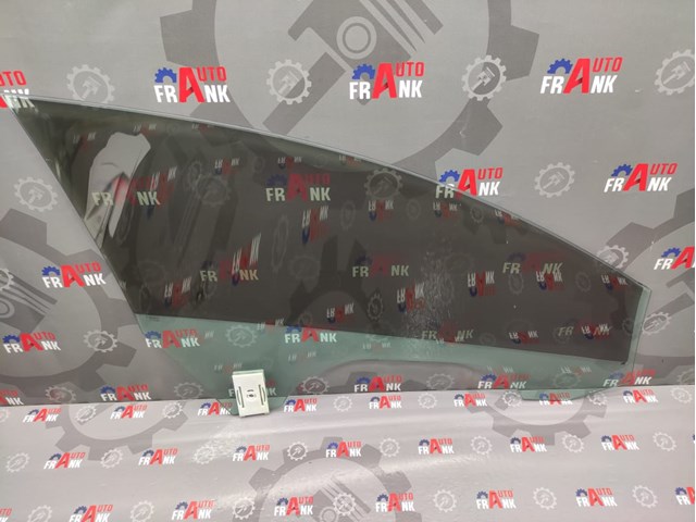 3C8845201A Стекло двери передней левой купить Ровно