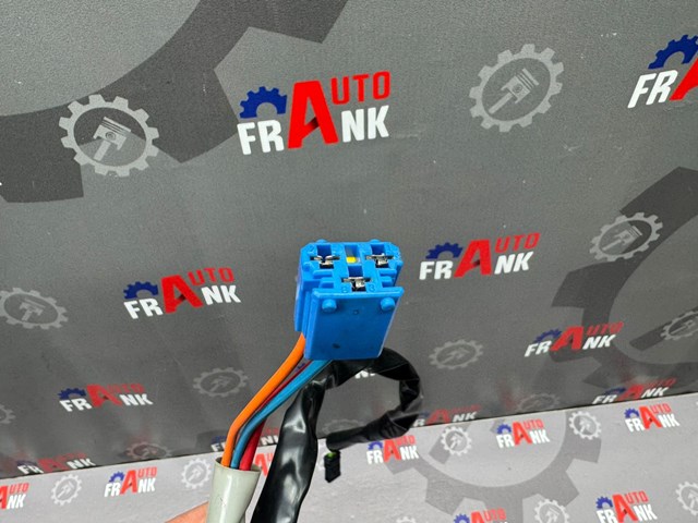 4162Z1 PEUGEOT Замок зажигания купить в Ирпень