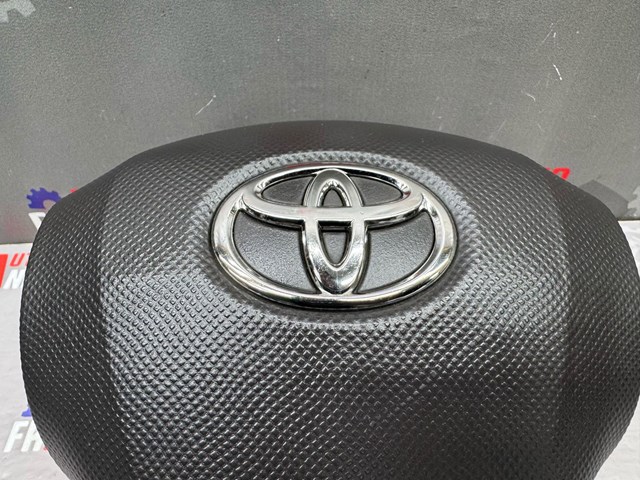 451300D160B0 TOYOTA Подушка безопасности (AIRBAG) водительская купить в Чернигов