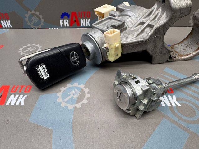 452800K180 TOYOTA купить в Черновцы