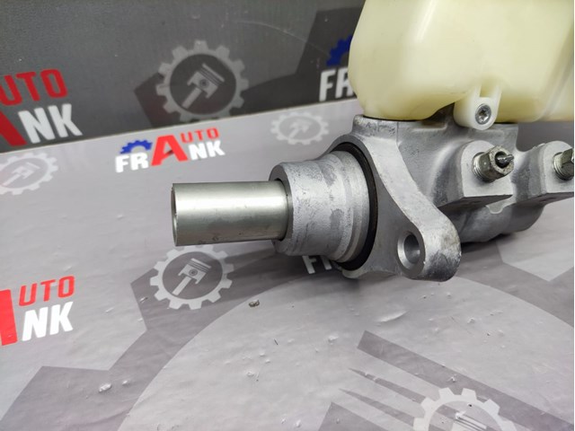 TOYOTA 4720109160 Главный тормозной цилиндр в наличии Павлоград