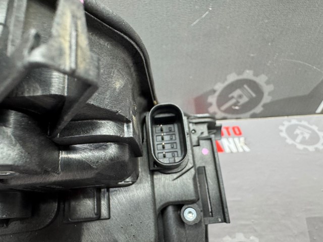 51227477689 BMW Замок двери задней левой купить в Николаев