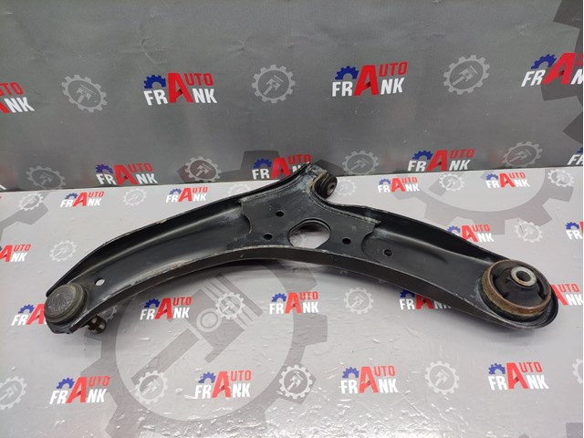 HYUNDAI 545011W000 Рычаг передней подвески нижний правый в наличии Киев