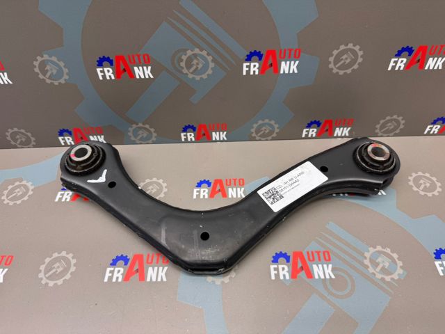 Рычаг/тяга задней подвески продольный верхний, правый 55101G4AA0 HYUNDAI
