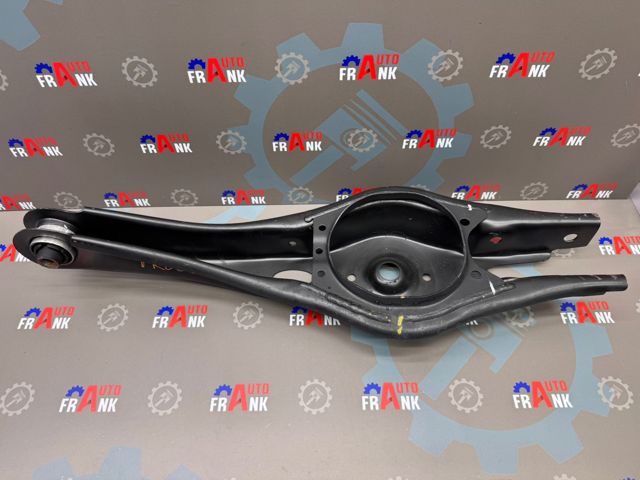 Рычаг задней подвески нижний, правый 55220G4AA0 HYUNDAI