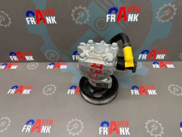 Насос гидроусилителя руля (ГУР) 571101C080 HYUNDAI