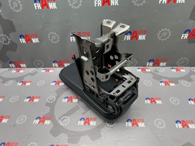 TOYOTA 58905K0020C1 Крышка подлокотника в наличии Винница