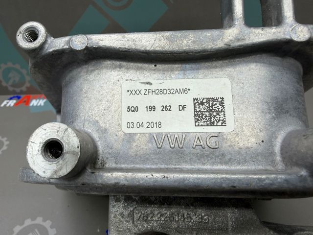 VAG 5Q0199262DF Подушка трансмиссии (опора коробки передач) левая в наличии Каменское