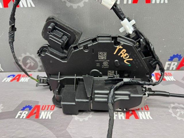 5TB837016E Замок двери передней правой купить Павлоград