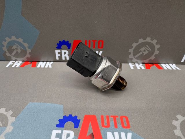5WS40209 Датчик давления топлива купить Харьков