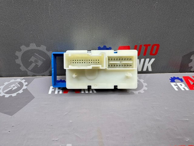 61356839217 BMW купить в Днепр