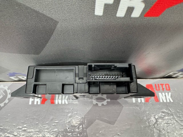 63316992686 BMW купить в Каменское