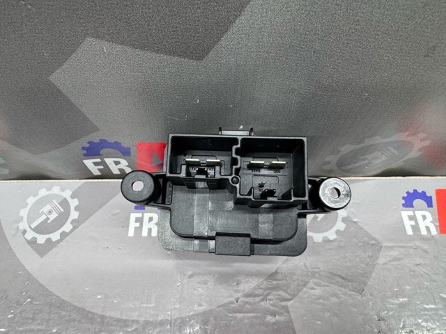 64119354174 BMW Резистор (сопротивление) вентилятора печки (отопителя салона) купить в Ужгород