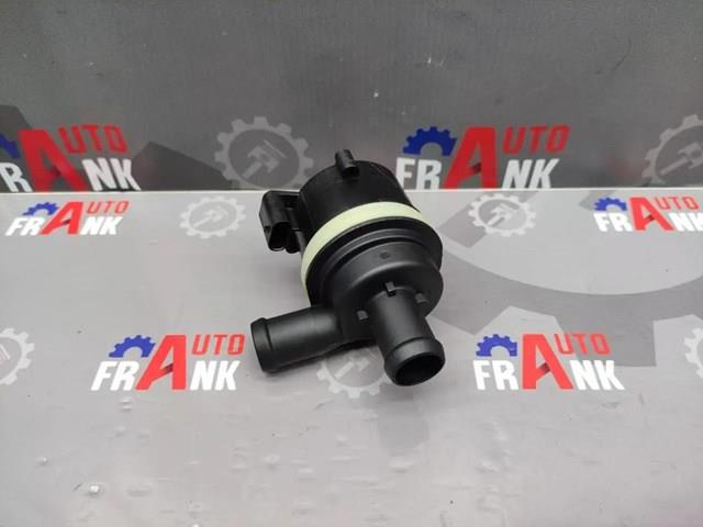 VAG 6R0965561A Помпа водяная (насос) охлаждения, дополнительный электрический в наличии Черновцы