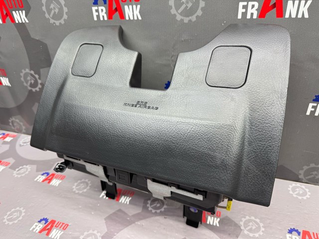 TOYOTA 7390005010B0 Подушка безопасности (AIRBAG) водительская, защиты коленей в наличии Винница