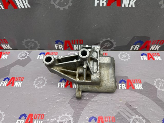 RENAULT 7700875690 Кронштейн генератора в наличии Черкассы