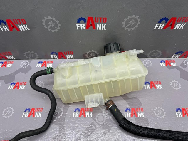 RENAULT 7701478318 Бачок системы охлаждения расширительный в наличии Кривой Рог
