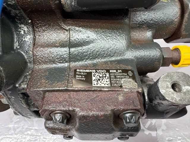 RENAULT 7711368416 Насос топливный высокого давления (ТНВД) в наличии Киев