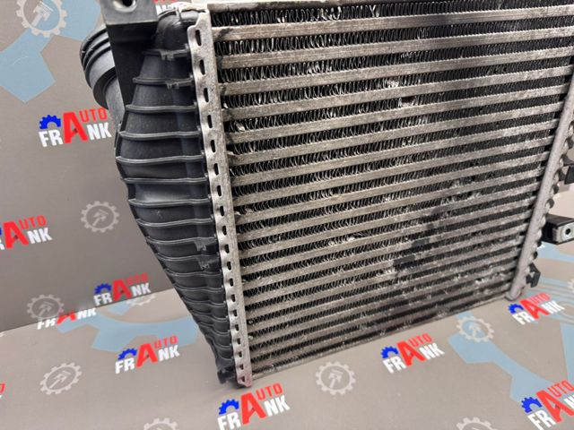 VAG 7L6145803C Интеркулер в наличии Полтава