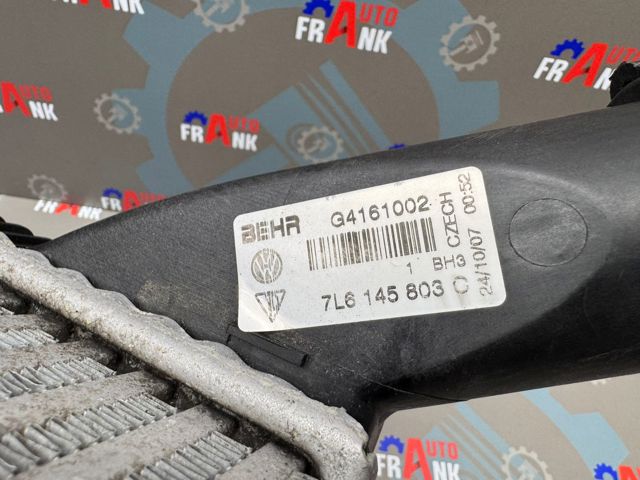 7L6145803C VAG Радиатор интеркуллера купить в Ровно