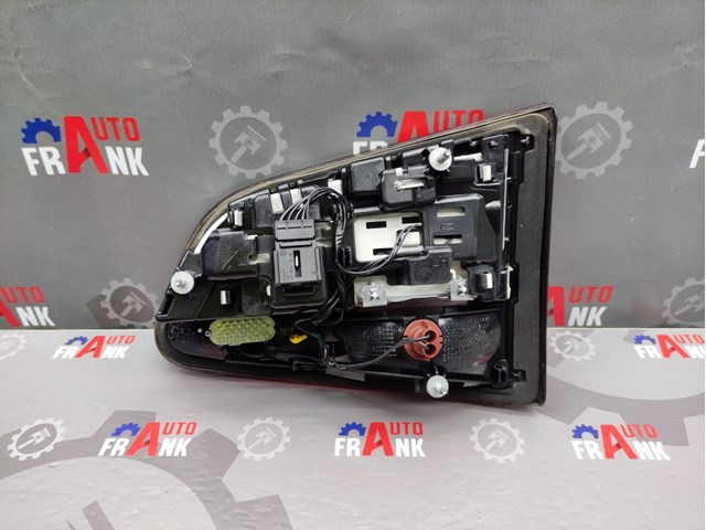 7N0945307 Фонарь задний левый внутренний купить Кривой Рог