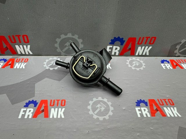 7P5121671 PORSCHE купить в Тернополь