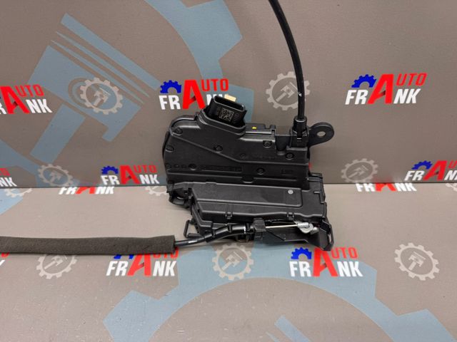 RENAULT 805020094R Замок двери передней правой в наличии Украина