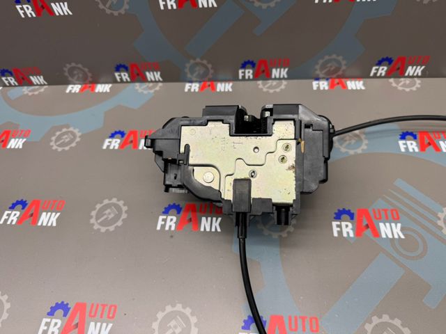805030003R RENAULT Замок водительской двери купить в Украина