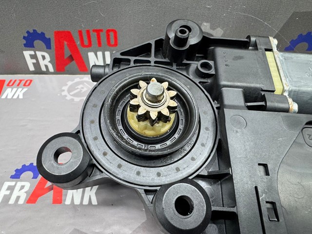 807311050R RENAULT Мотор стеклоподъемника двери передней левой купить в Днепр