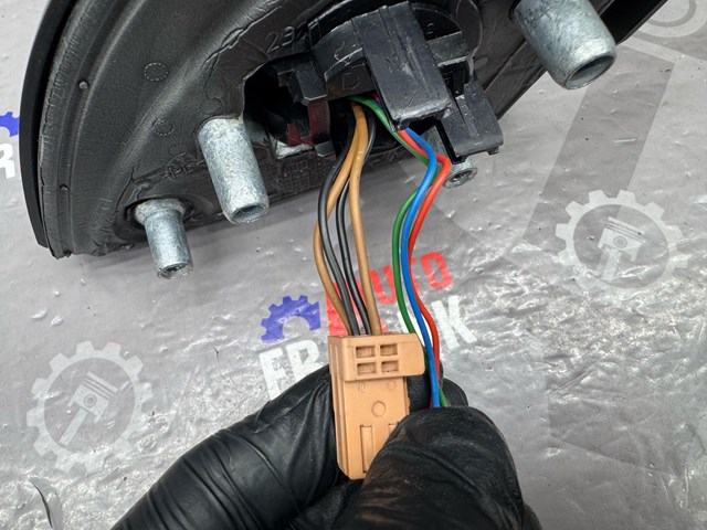 8153TT PEUGEOT Правое зеркало купить в Днепр
