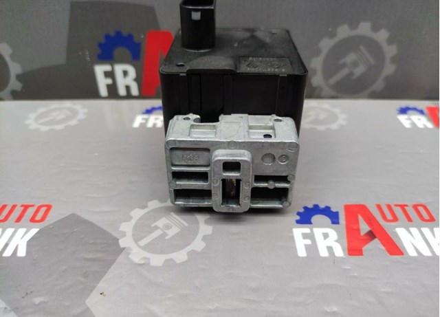 RENAULT 8200468515 Механизм блокировки рулевого колеса в наличии Каменское