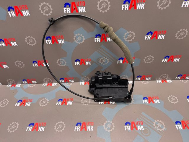 RENAULT 8200497719 Замок двери боковой сдвижной правой в наличии Днепр