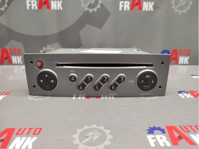 RENAULT 8200562686 Магнитола (радио AM/FM) в наличии Черновцы