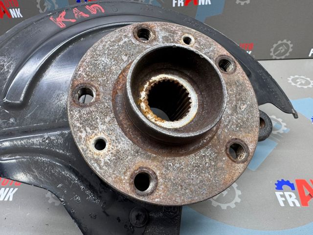 8200755590 RENAULT Цапфа передняя правая купить в Днепр