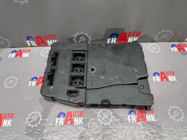 Блок управления комфортом 8200780028 PEUGEOT