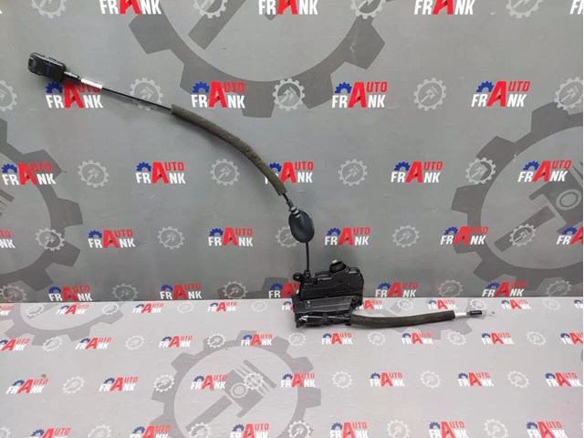 Замок двери задней левой 825037100R RENAULT