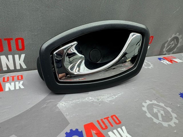 826733790R RENAULT Ручка двери левой внутренняя передняя/задняя купить в Одесса