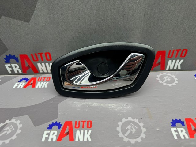 826733790R RENAULT Ручка двери левой внутренняя передняя/задняя купить в Харьков