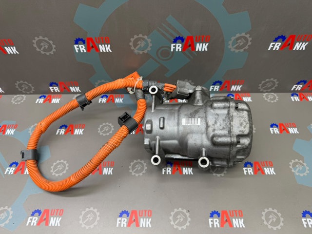 Компрессор системы кондиционирования 8837047010 TOYOTA