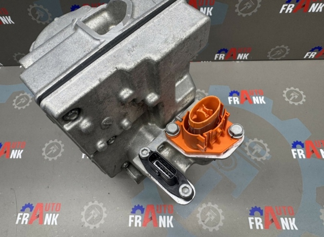 RENAULT 926005020R Компрессор кондиционера в наличии Ирпень