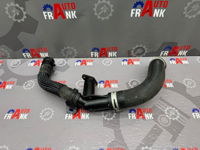FORD 9684589080 Фланец системы охлаждения (тройник) в наличии Украина