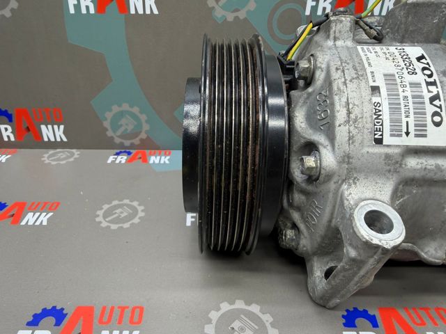 977011C100 Компрессор кондиционера купить Тернополь